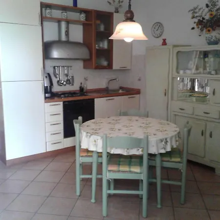بيت للعطل Villetta Corbezzolo *